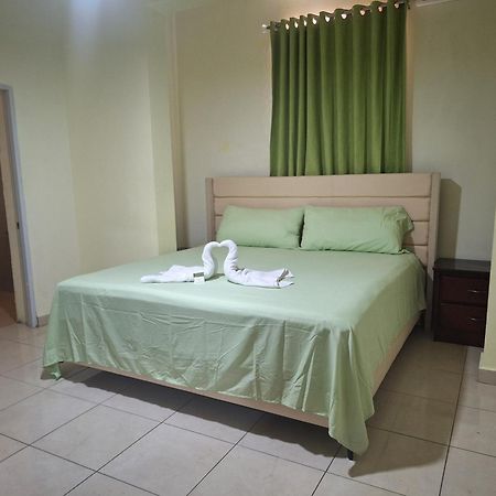 Hotel Enrique I Gazcue, Bed And Breakfast Santo Domingo Kültér fotó