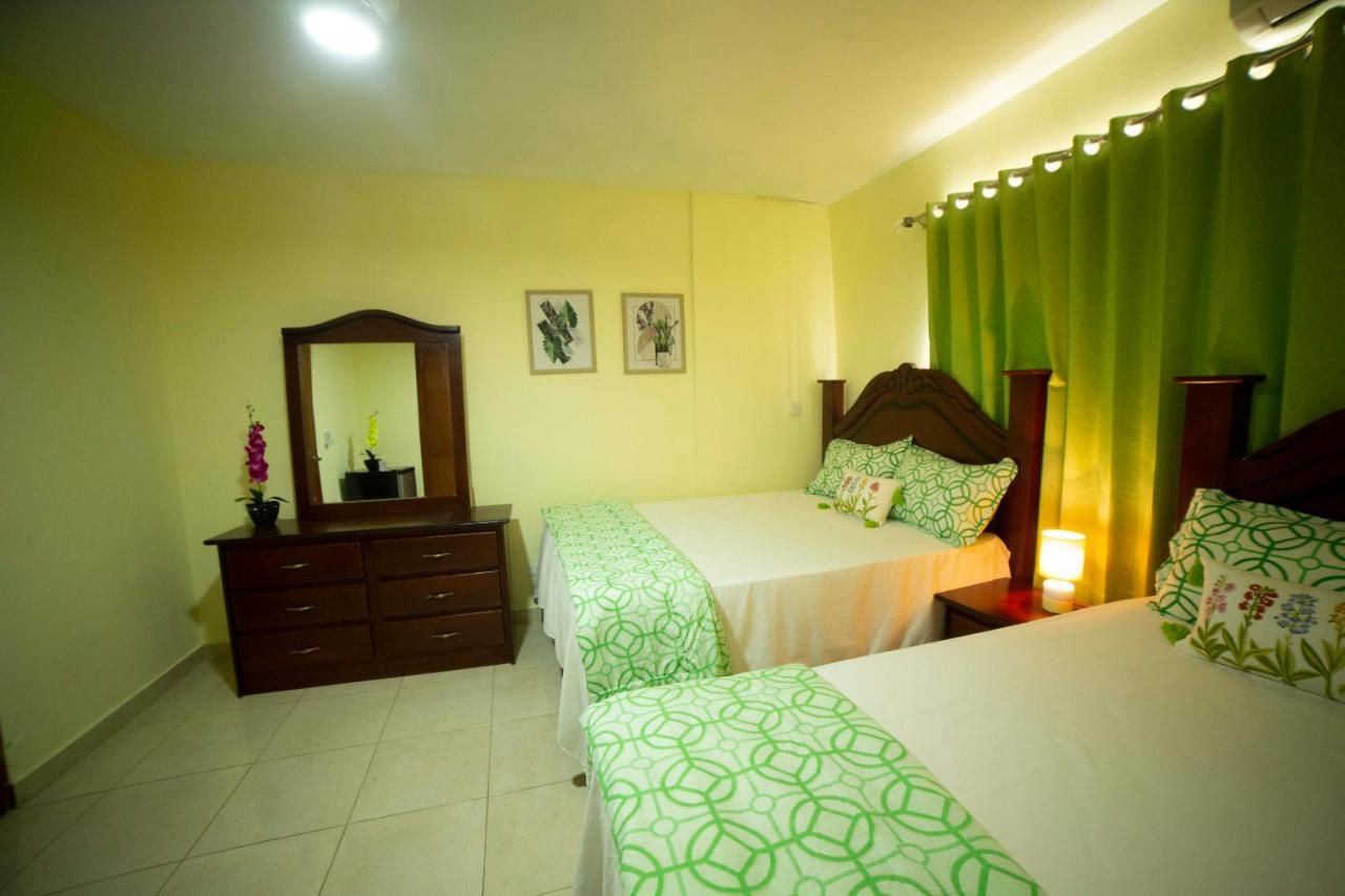 Hotel Enrique I Gazcue, Bed And Breakfast Santo Domingo Kültér fotó