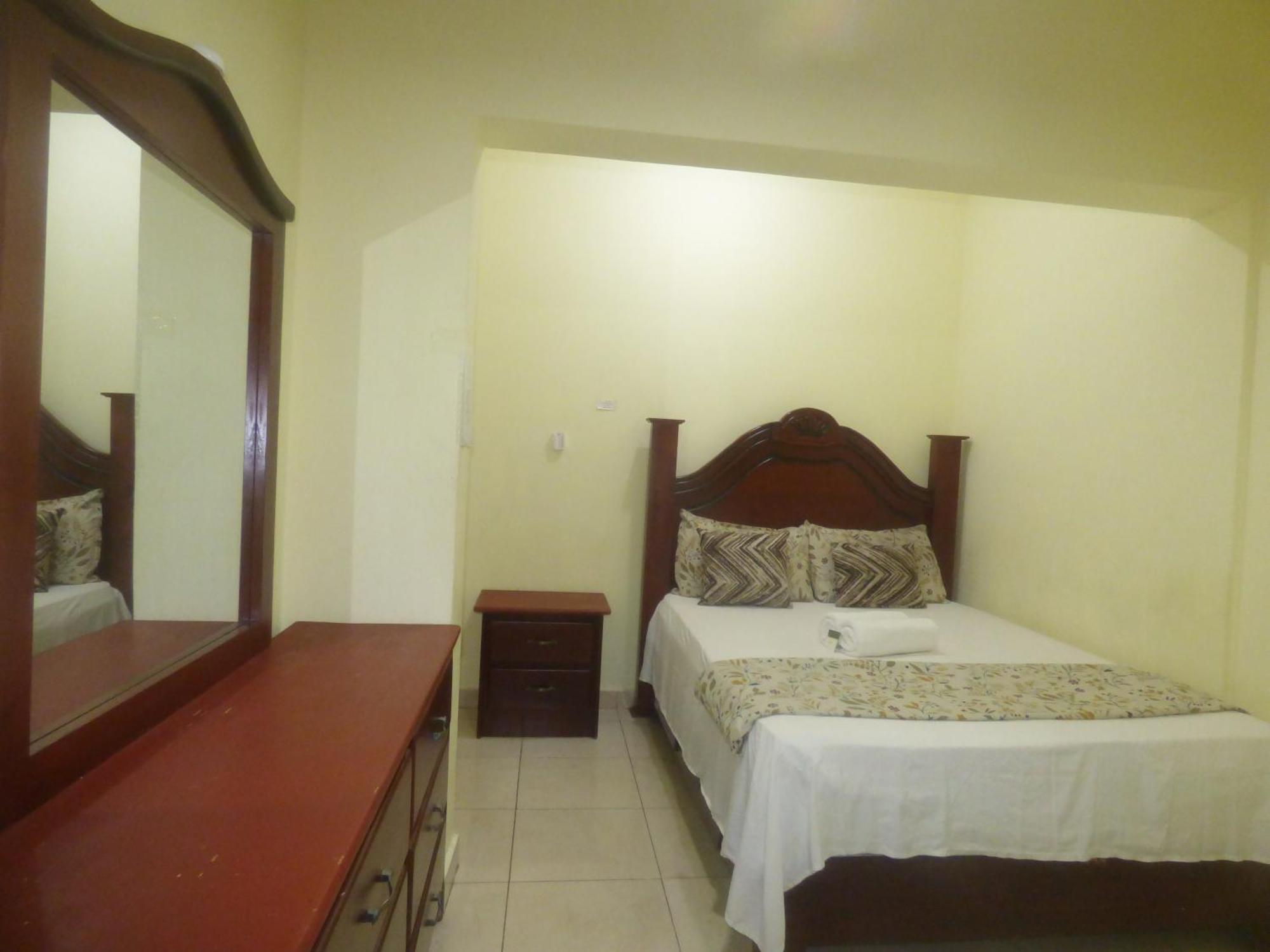 Hotel Enrique I Gazcue, Bed And Breakfast Santo Domingo Kültér fotó
