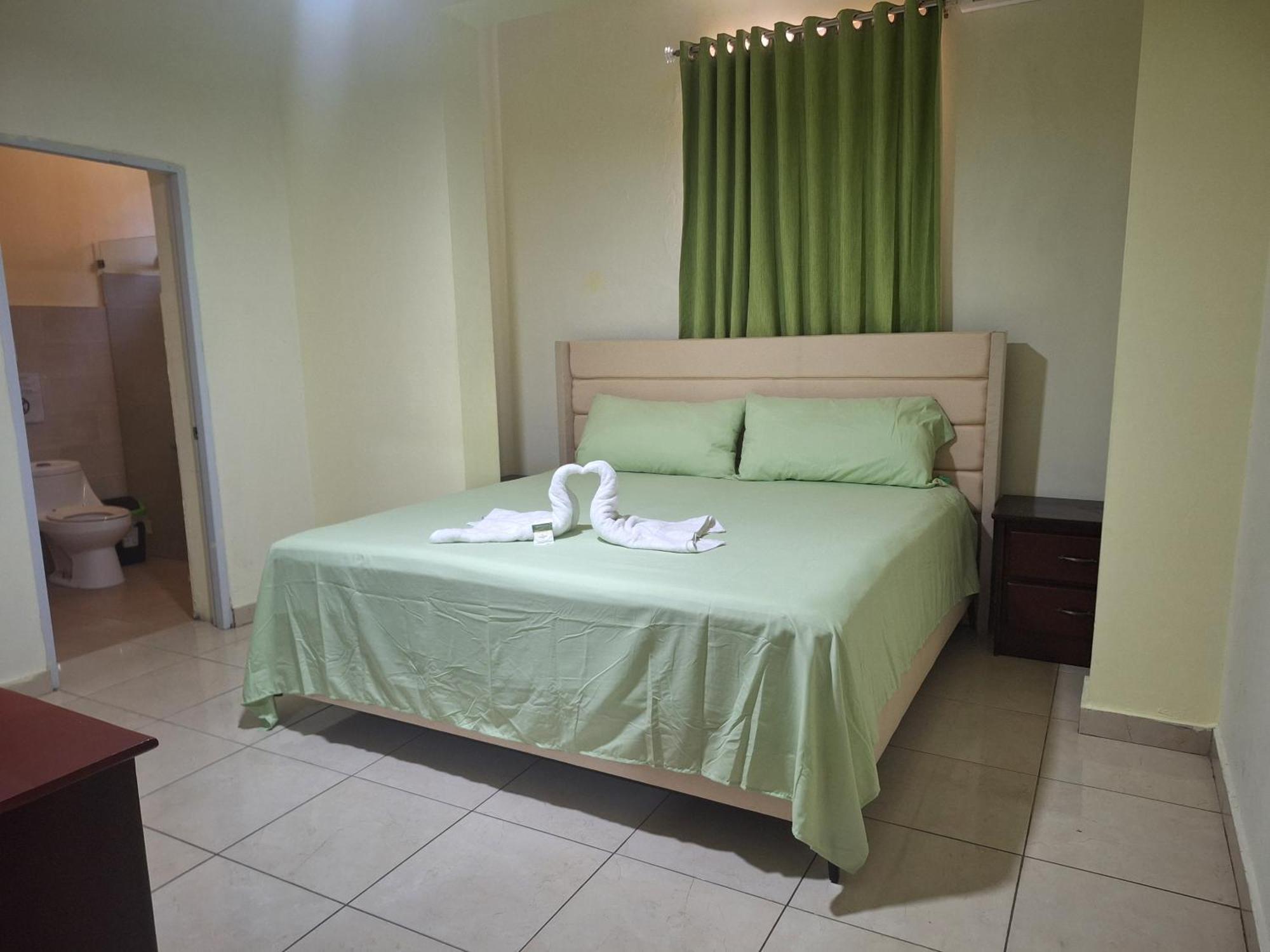 Hotel Enrique I Gazcue, Bed And Breakfast Santo Domingo Kültér fotó